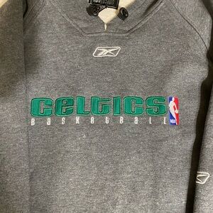 Reebok NBA Boston Celtics hoodie sweatshirt **Size 2XL**